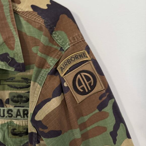 Vintage U.S. Army Woodland Camo BDU Combat Jacket Size Large Regular w/ Patches - Picture 5 of 7